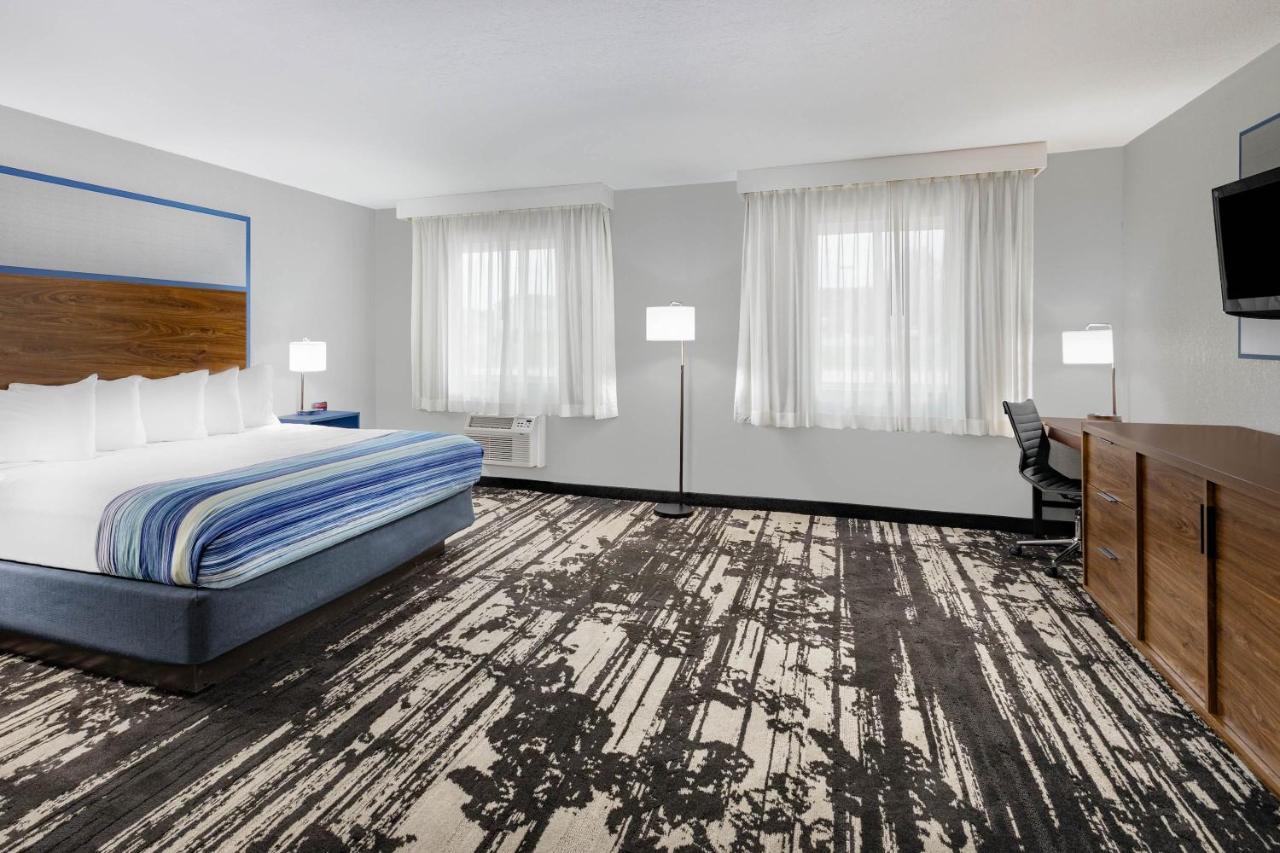 Americinn By Wyndham Pella Zewnętrze zdjęcie