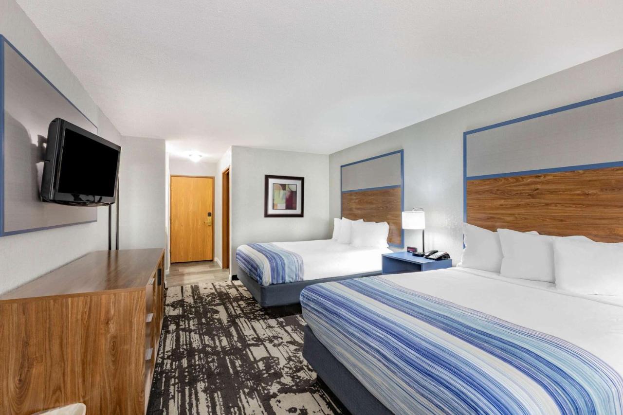 Americinn By Wyndham Pella Zewnętrze zdjęcie