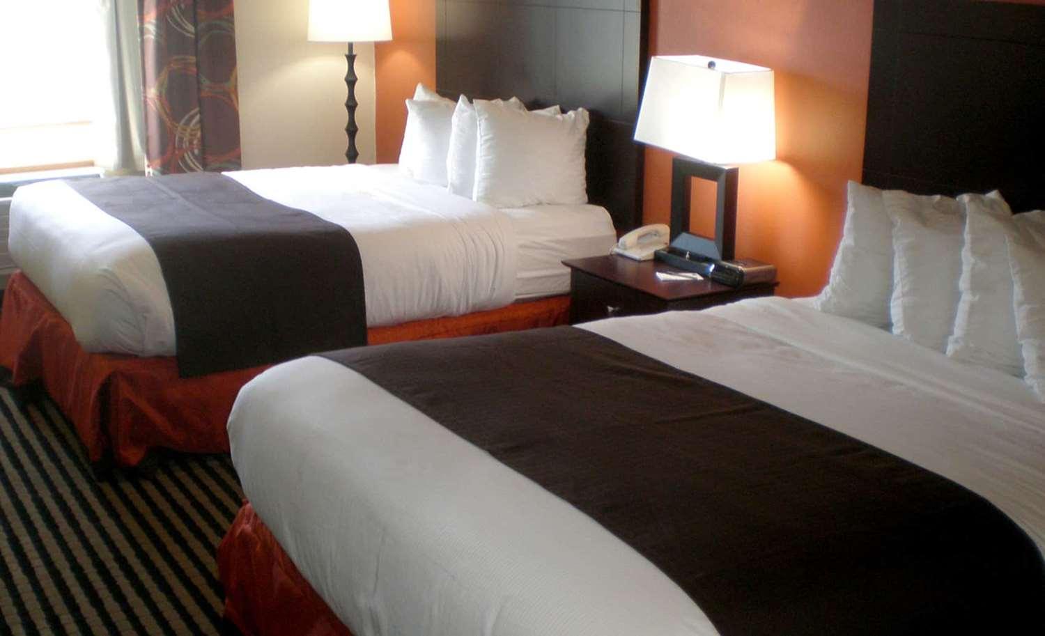 Americinn By Wyndham Pella Zewnętrze zdjęcie