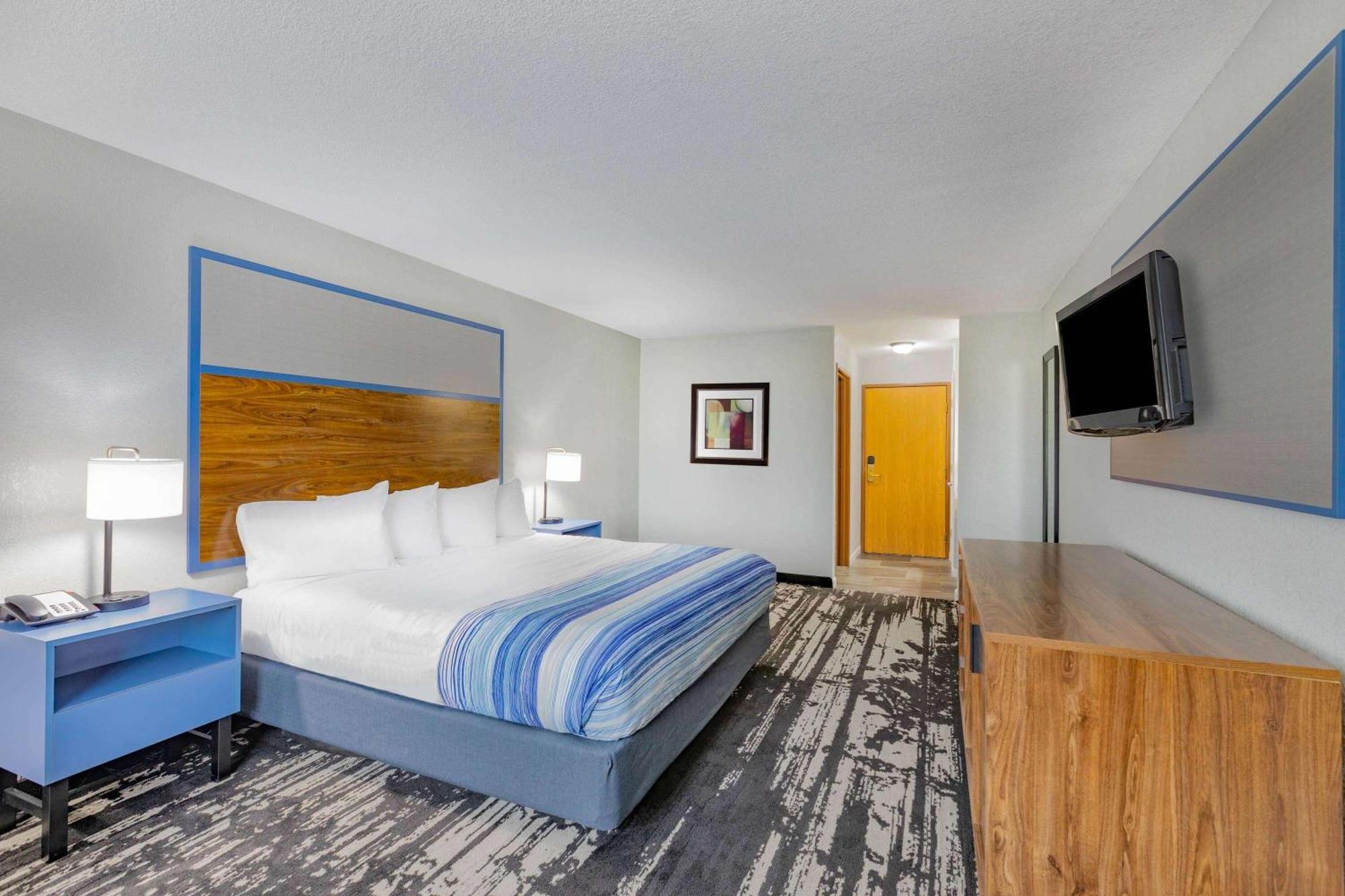 Americinn By Wyndham Pella Zewnętrze zdjęcie