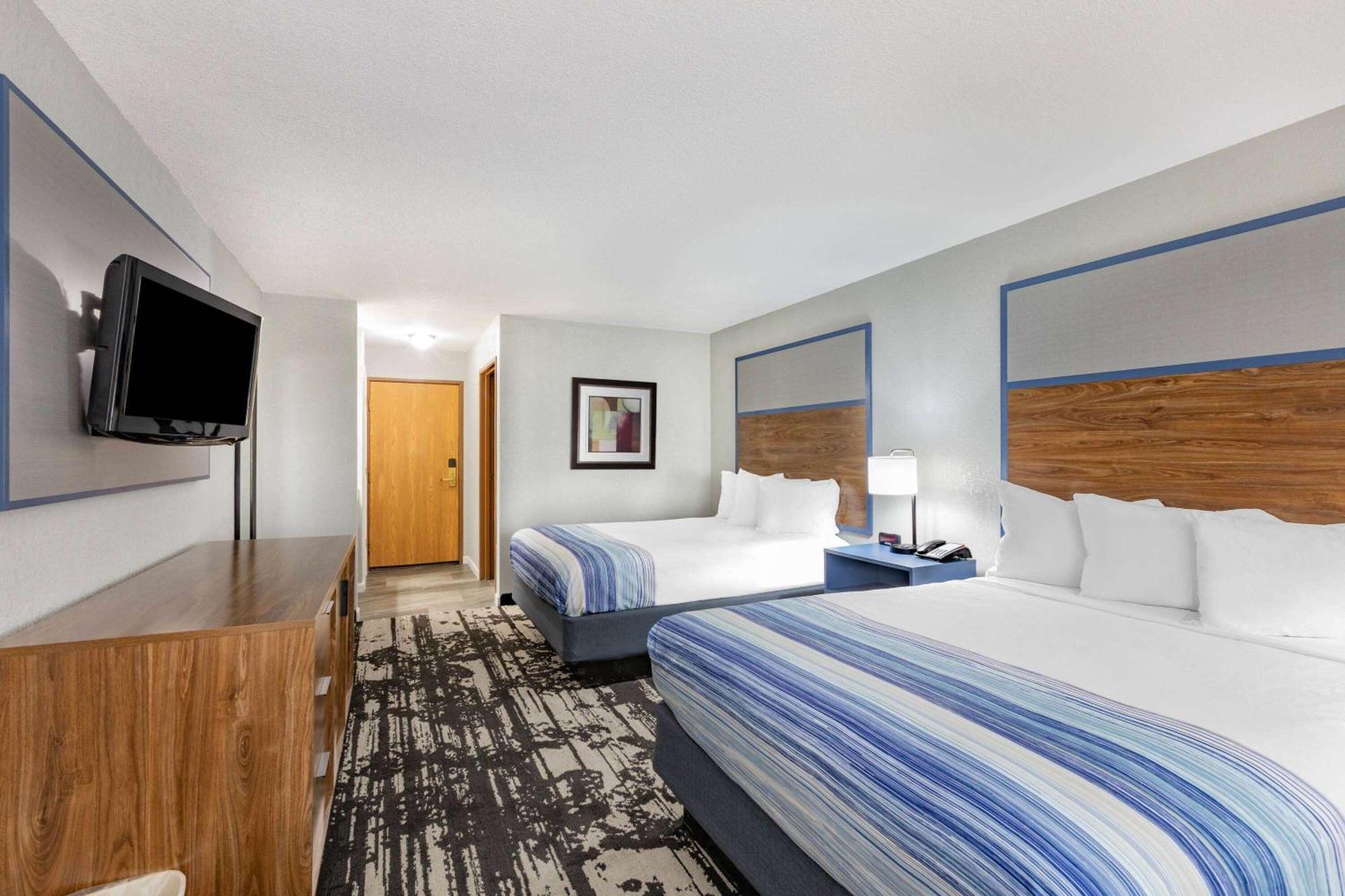 Americinn By Wyndham Pella Zewnętrze zdjęcie